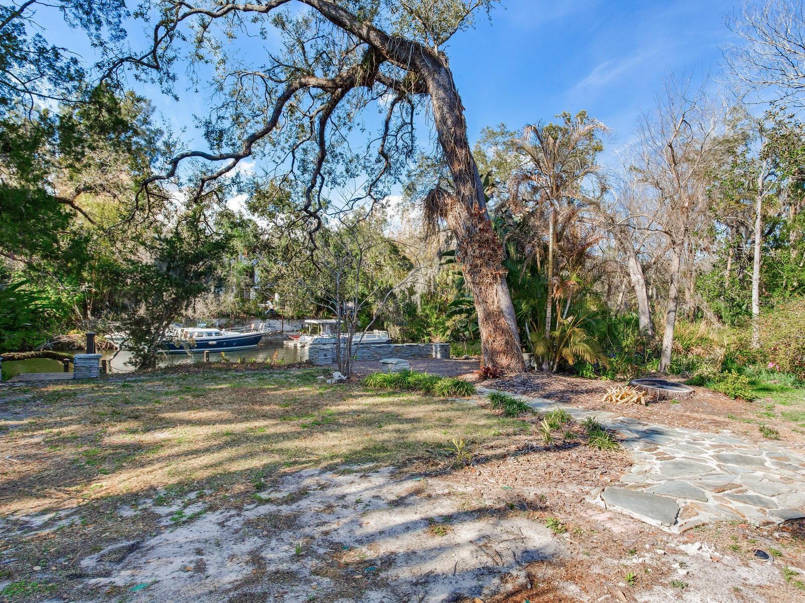 RIVERBEND SUB - Land