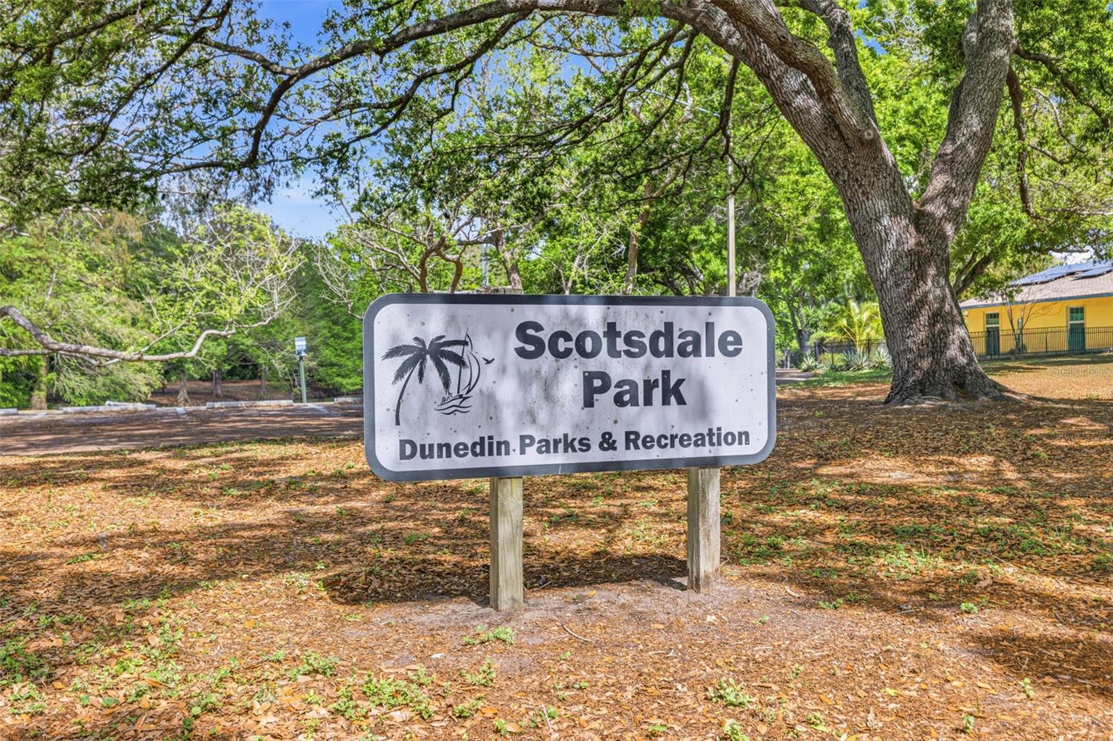 SCOTSDALE VILLA CONDO - Residential