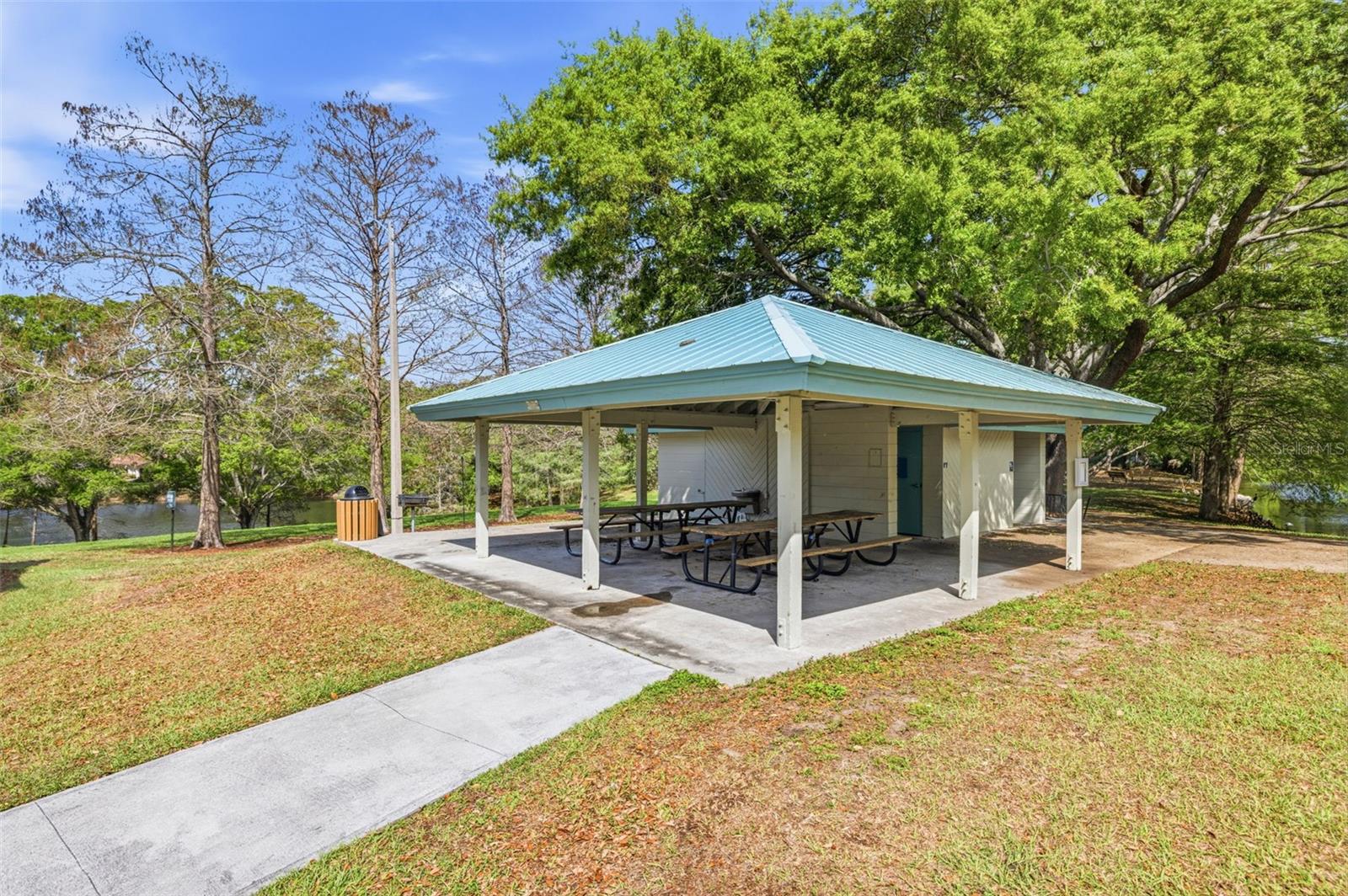 SCOTSDALE VILLA CONDO - Residential