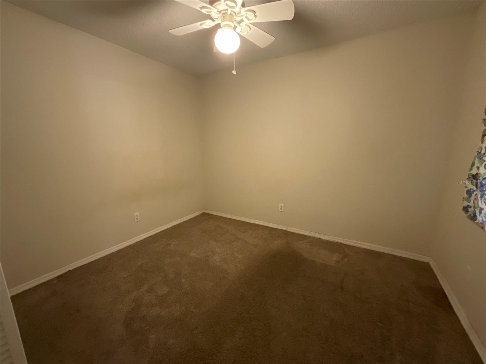 CAMBRIDGE ON GREEN - Residential