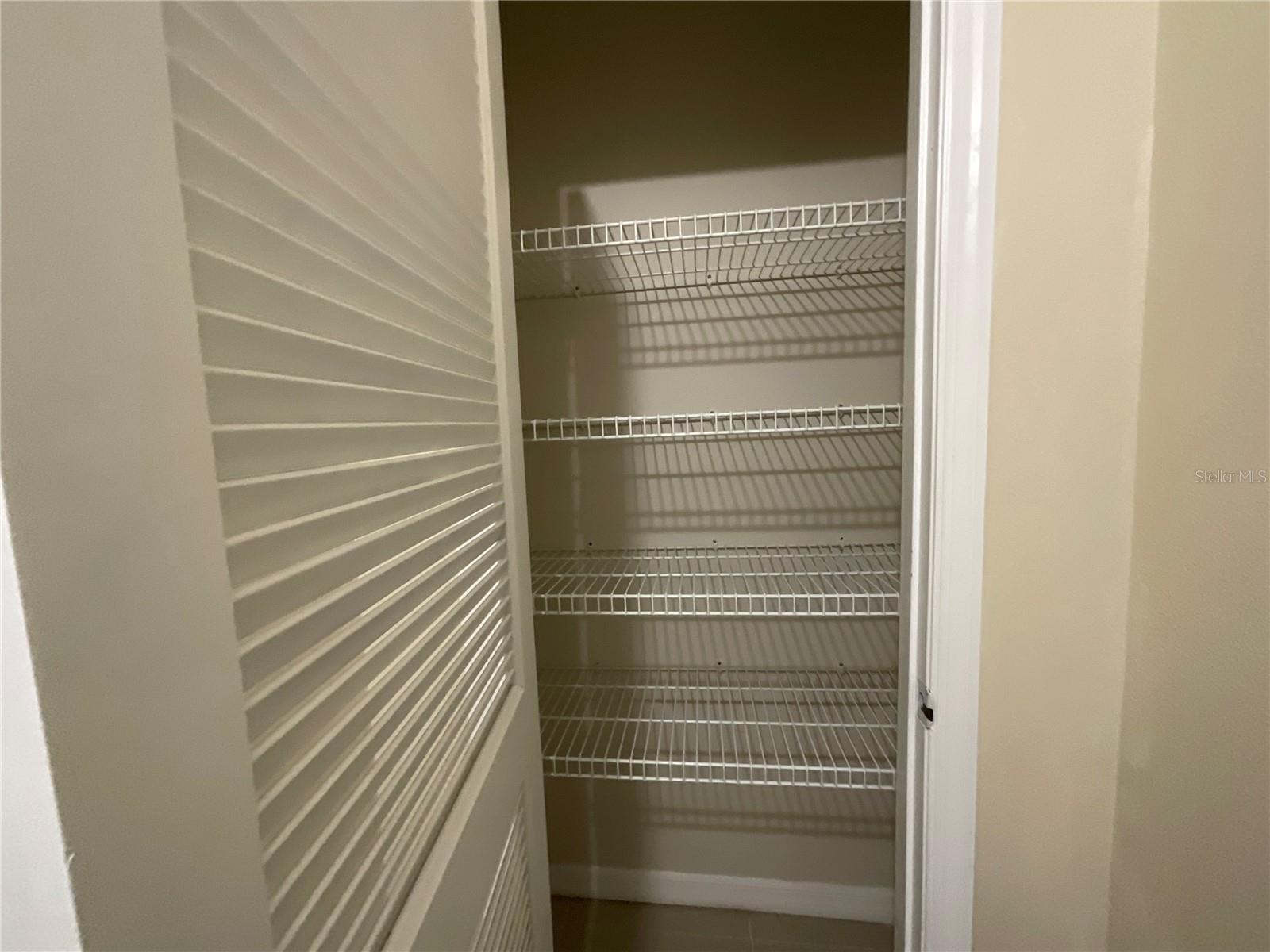 CAMBRIDGE ON GREEN - Residential