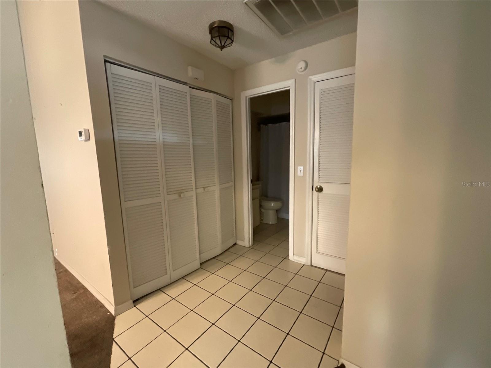 CAMBRIDGE ON GREEN - Residential