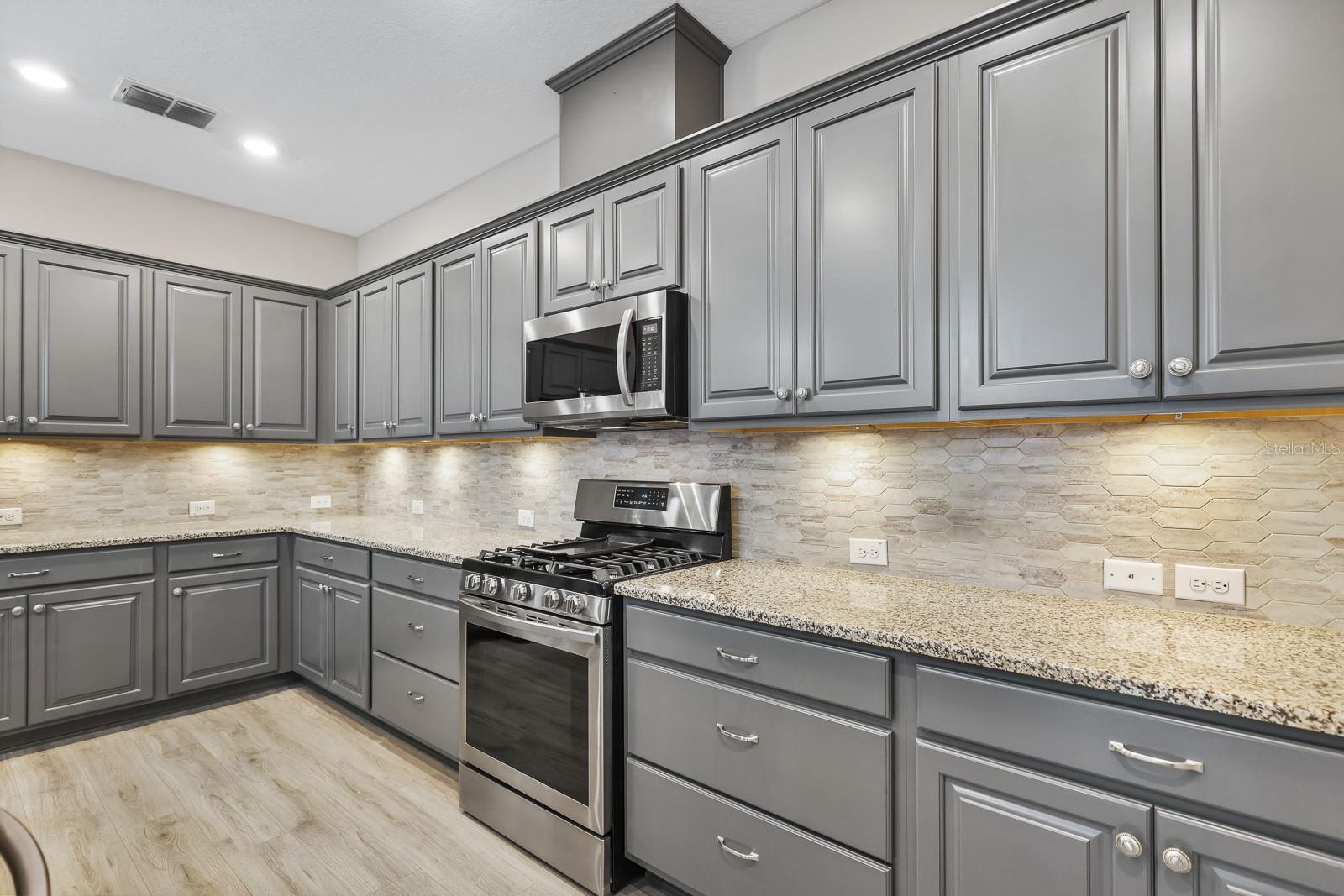 FISHHAWK RANCH WEST PH 3A - Residential