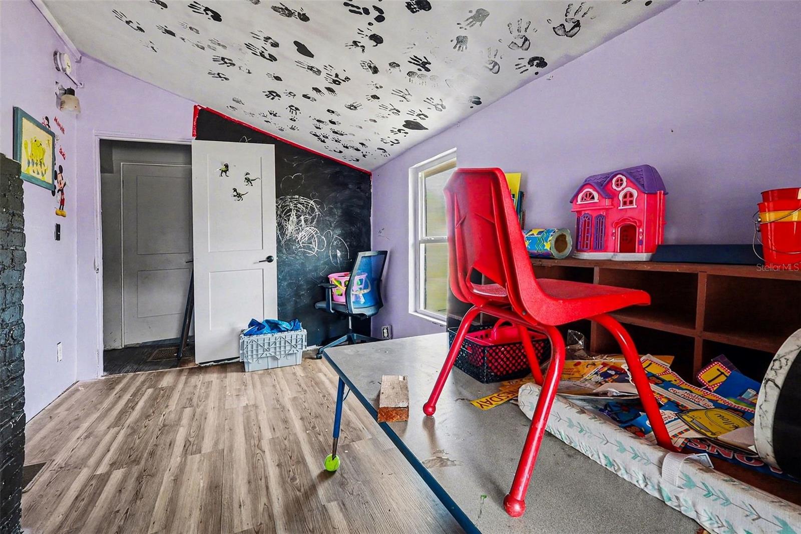 THOMPSONS (J.L.) ADDITION - Residential