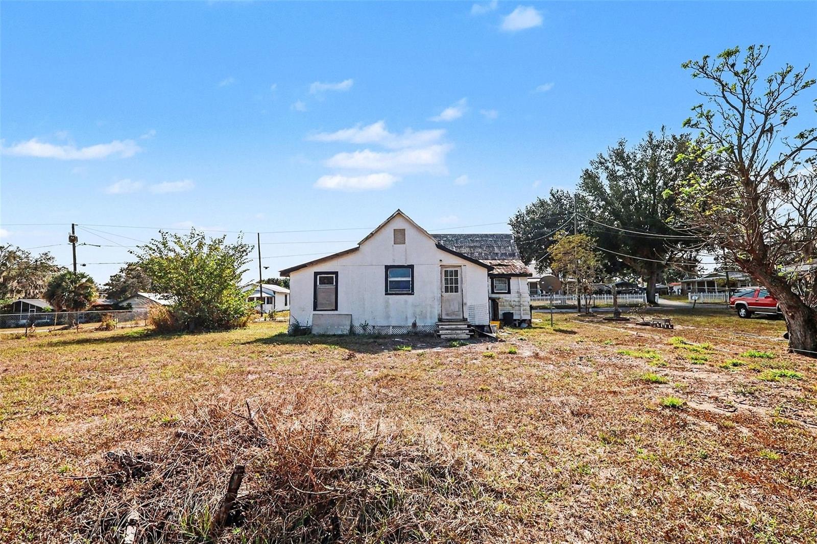 THOMPSONS (J.L.) ADDITION - Residential