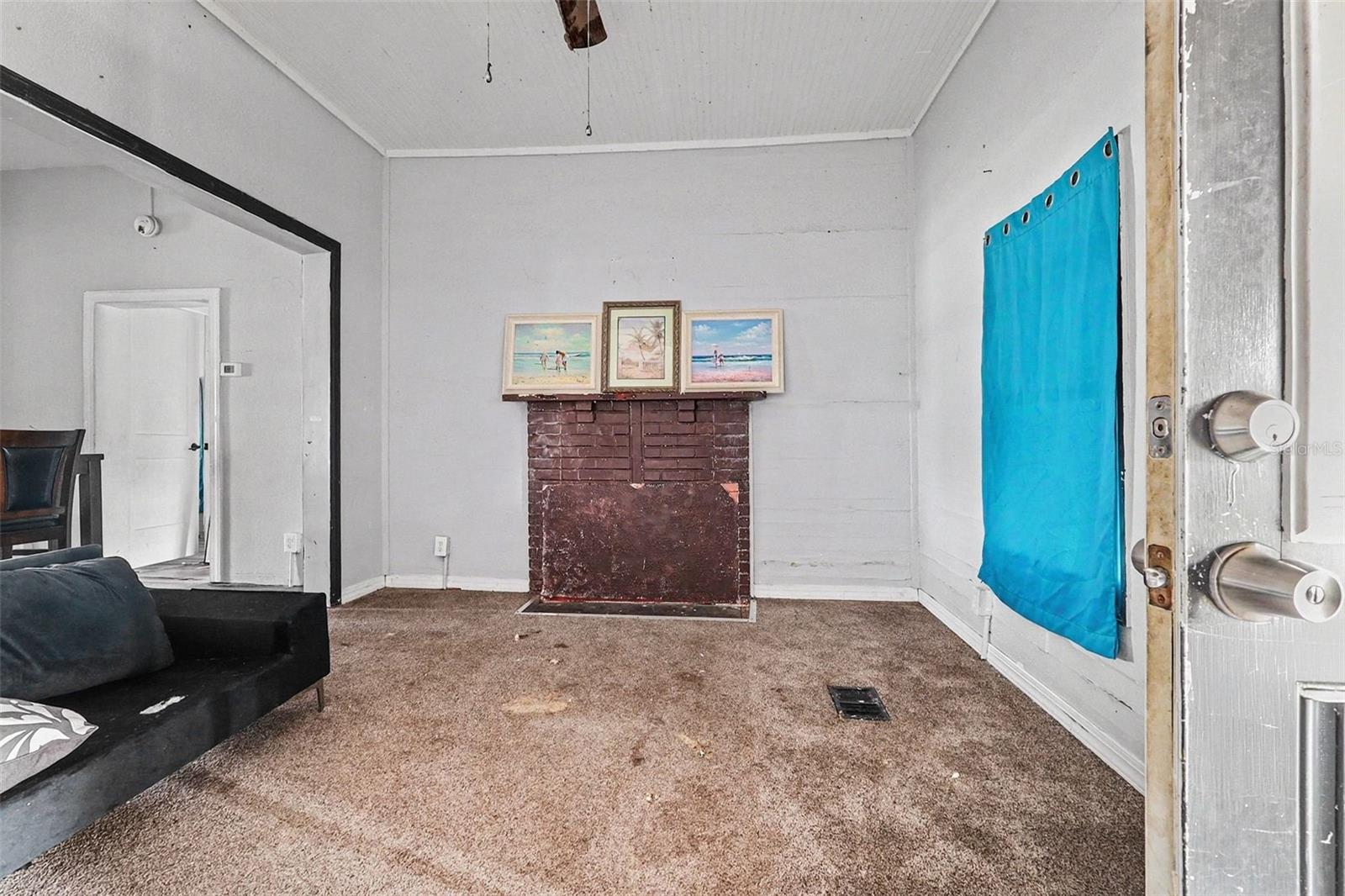 THOMPSONS (J.L.) ADDITION - Residential