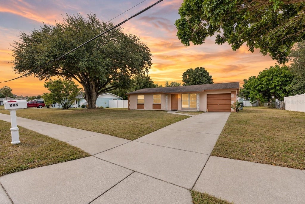 Photo of 205 Miller Mac Road, Apollo Beach, FL 33572 (MLS # TB8535669)