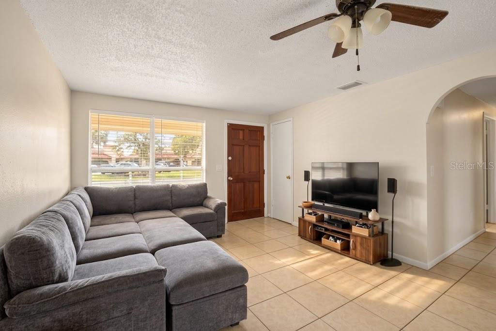 205 MILLER MAC ROAD, APOLLO BEACH, FL, 33572 4 205 MILLER MAC ROAD