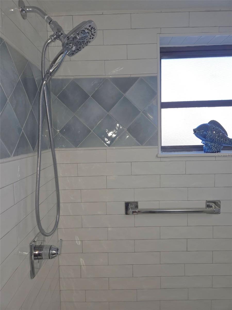 HIGHLAND LAKES - Residential