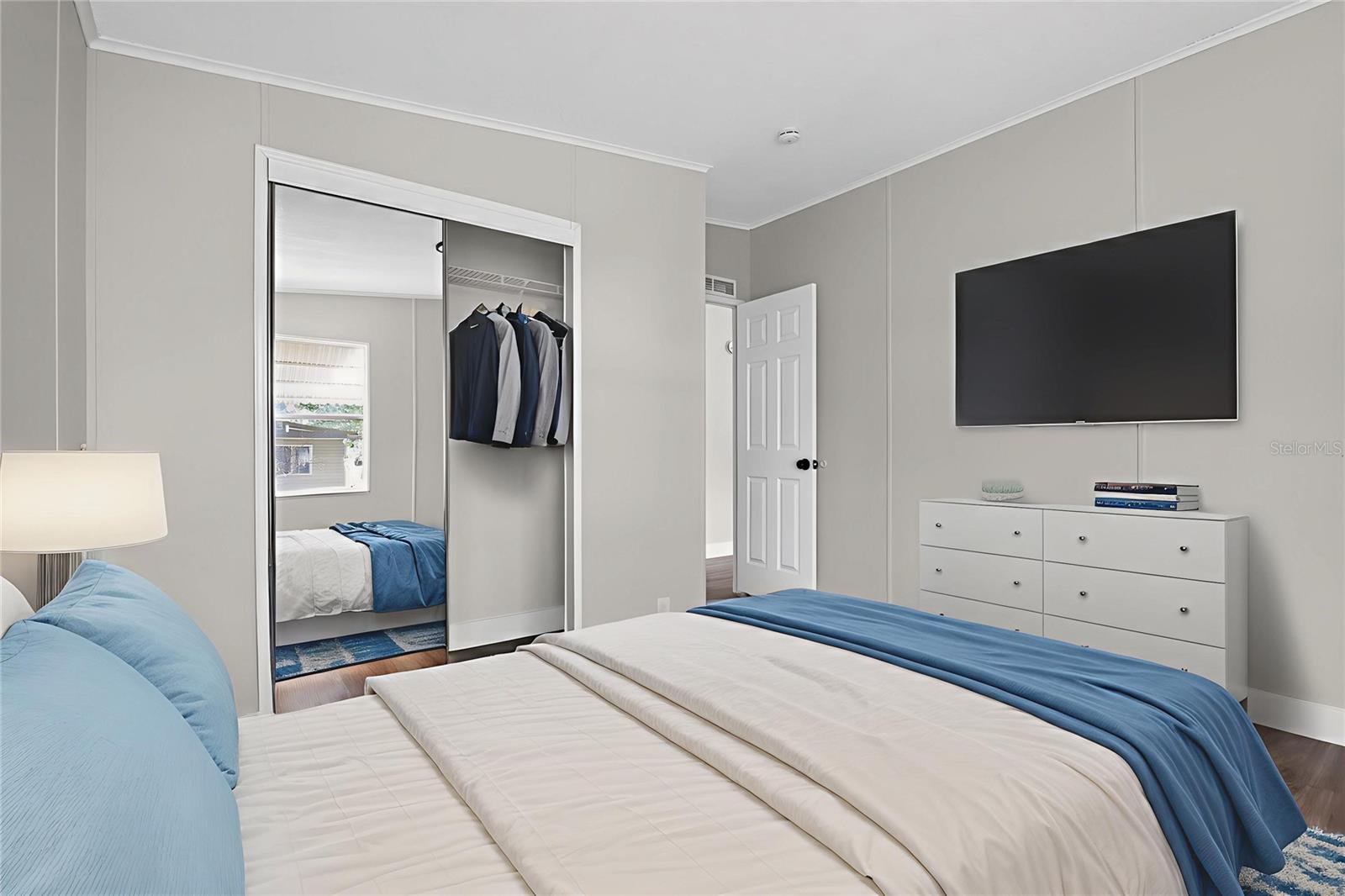 LAKE PARK - Residential