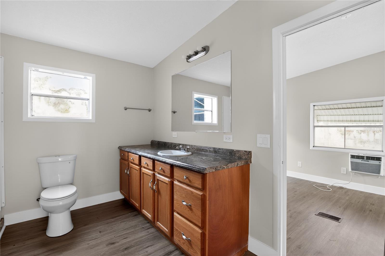 LAKE PARK - Residential