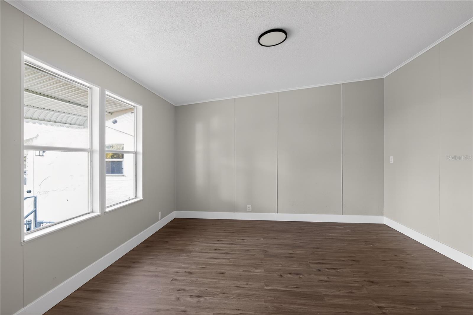 LAKE PARK - Residential