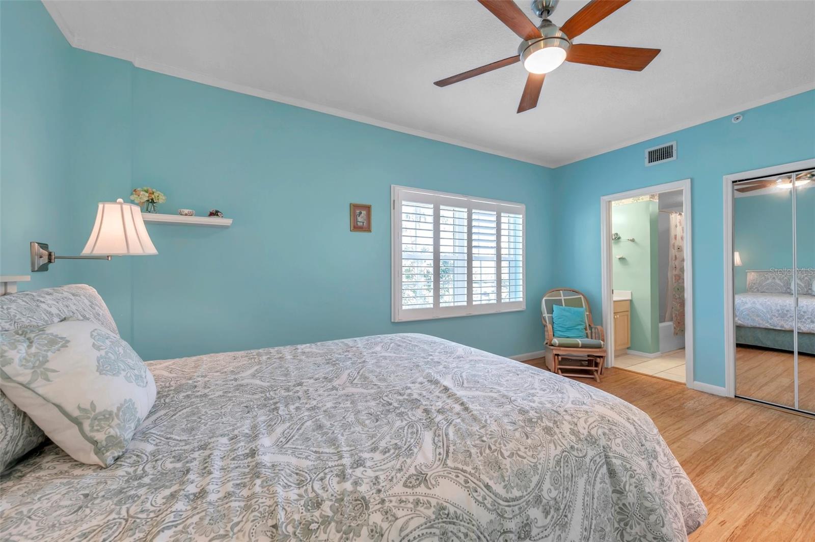 MADEIRA COVE CONDO - Residential