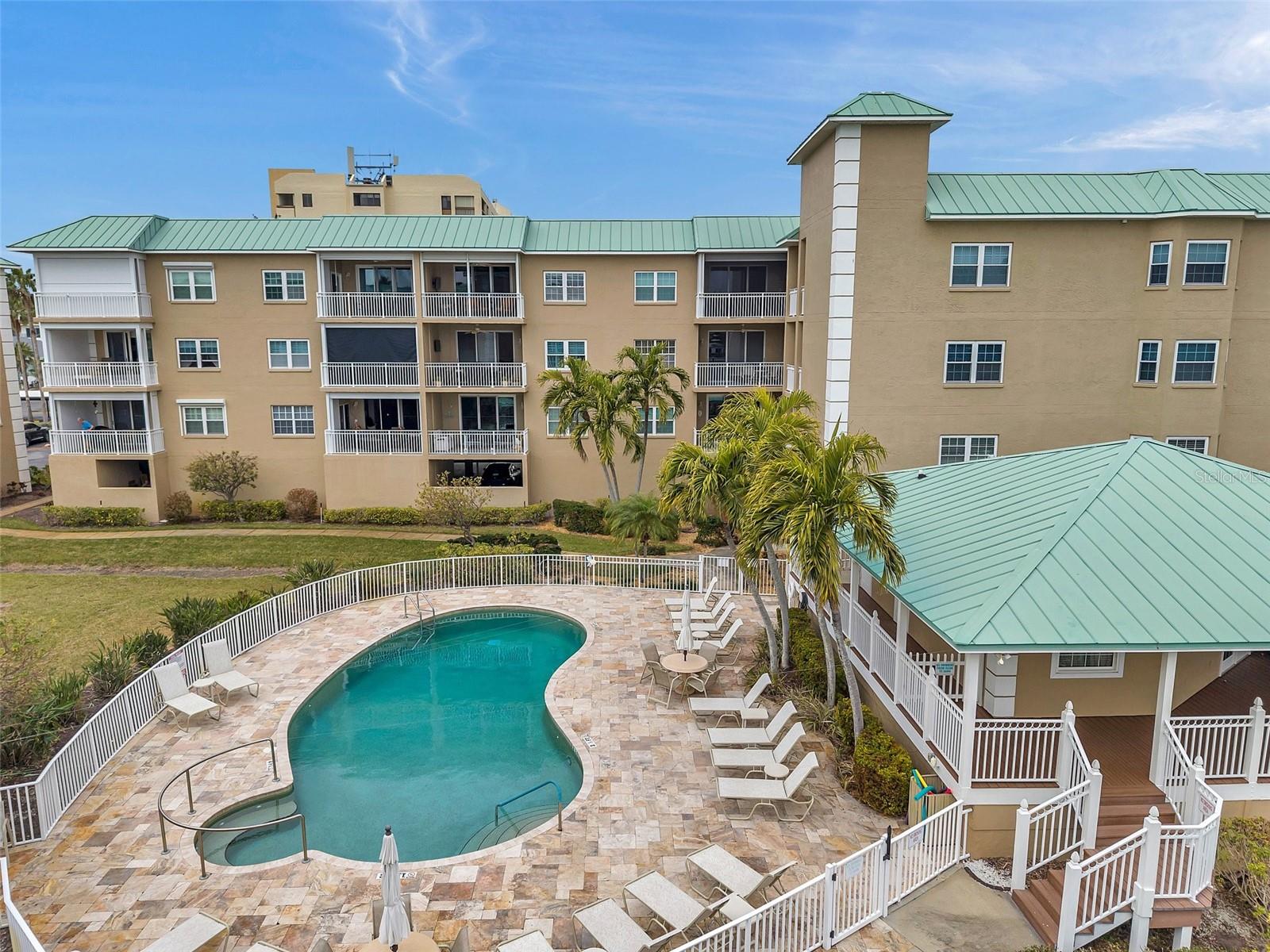 MADEIRA COVE CONDO - Residential