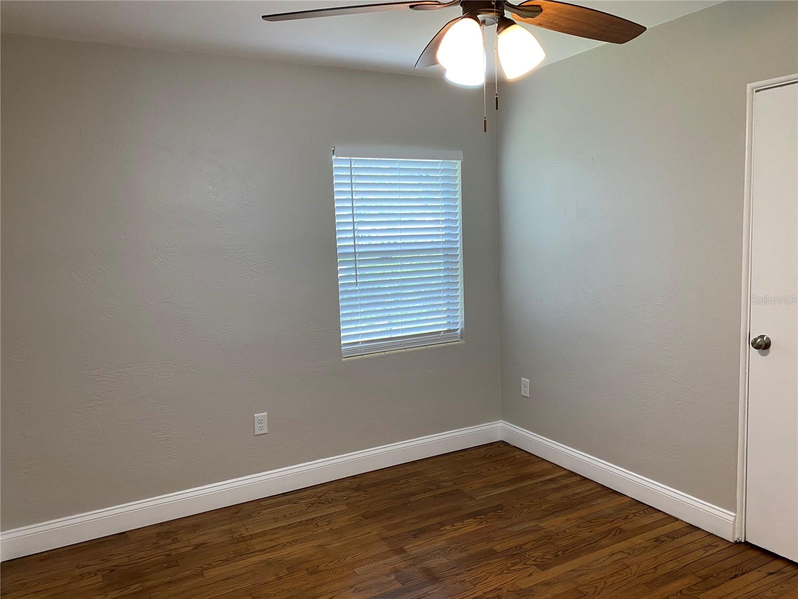 ACREAGE - Residential Lease