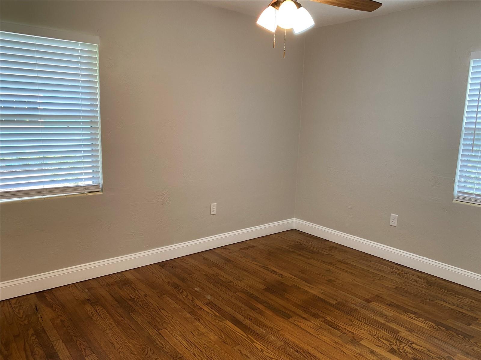 ACREAGE - Residential Lease