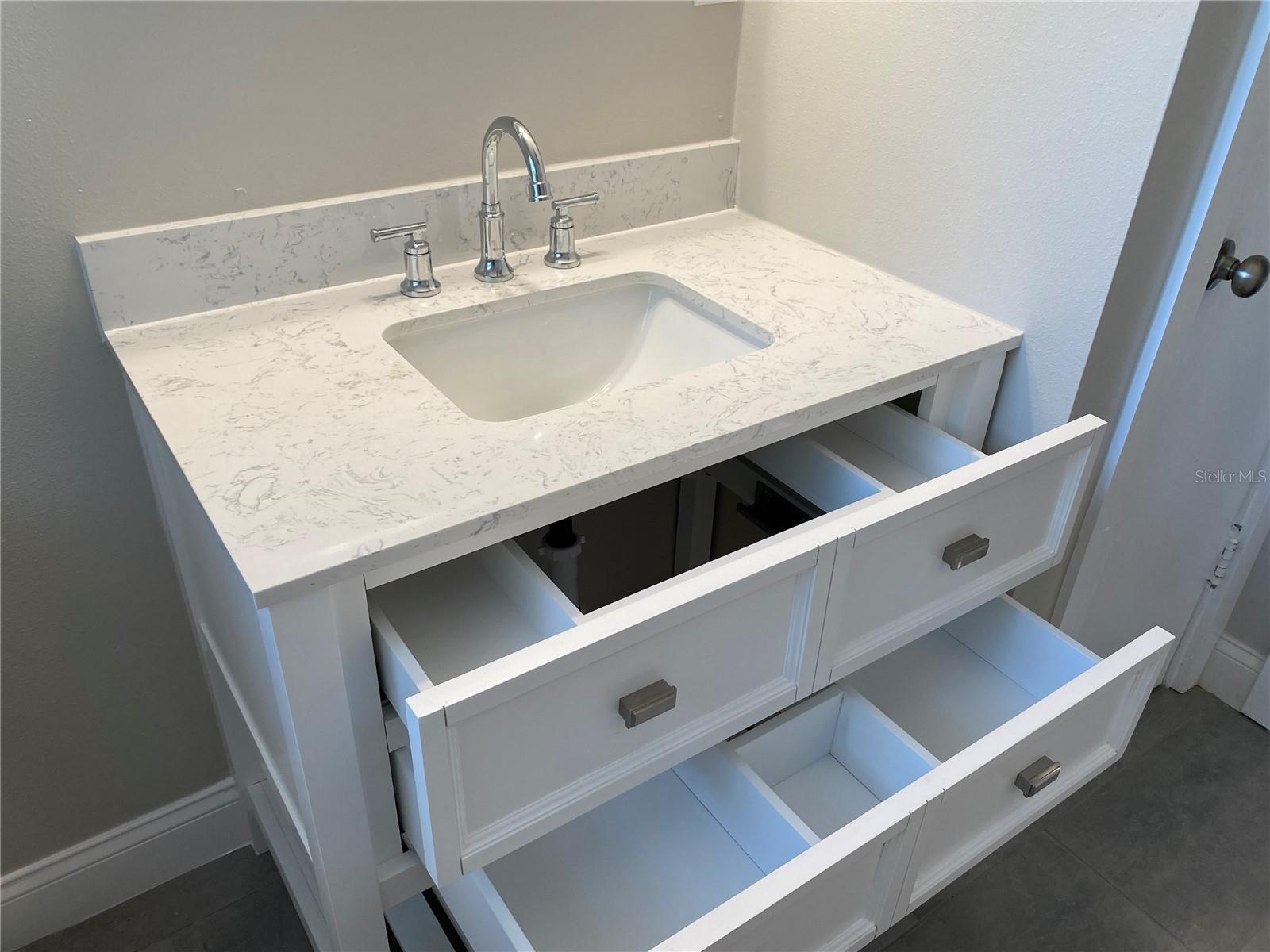 ACREAGE - Residential Lease