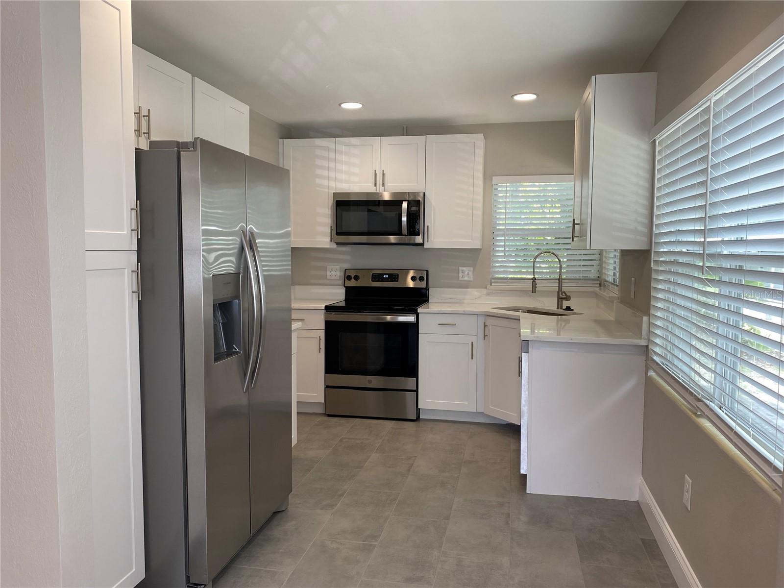 ACREAGE - Residential Lease