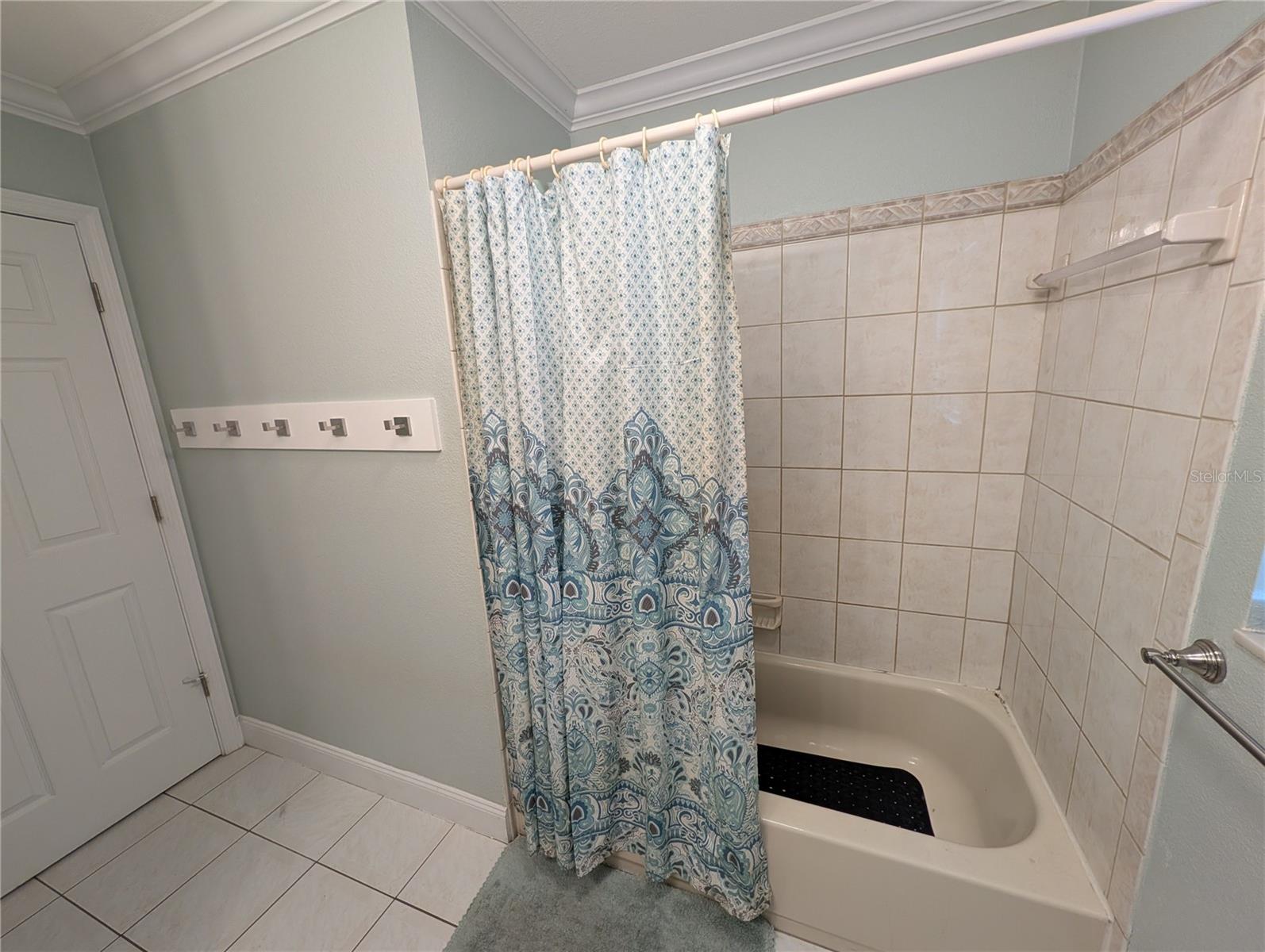 BELLEVUE TERRACE BLK C - Residential