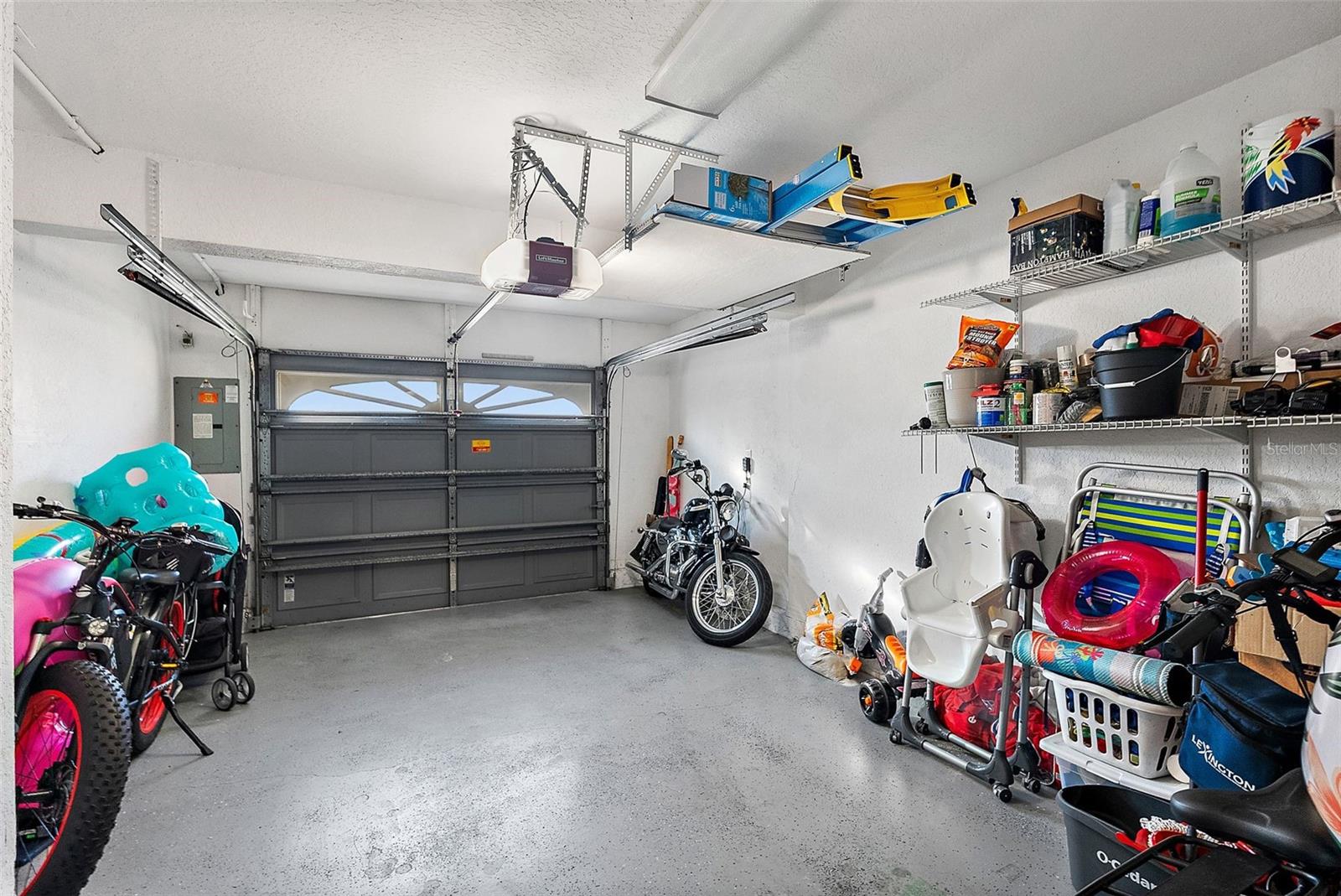 GLADES THE - Residential