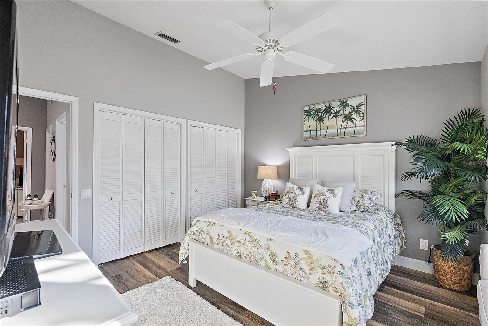 GLADES THE - Residential