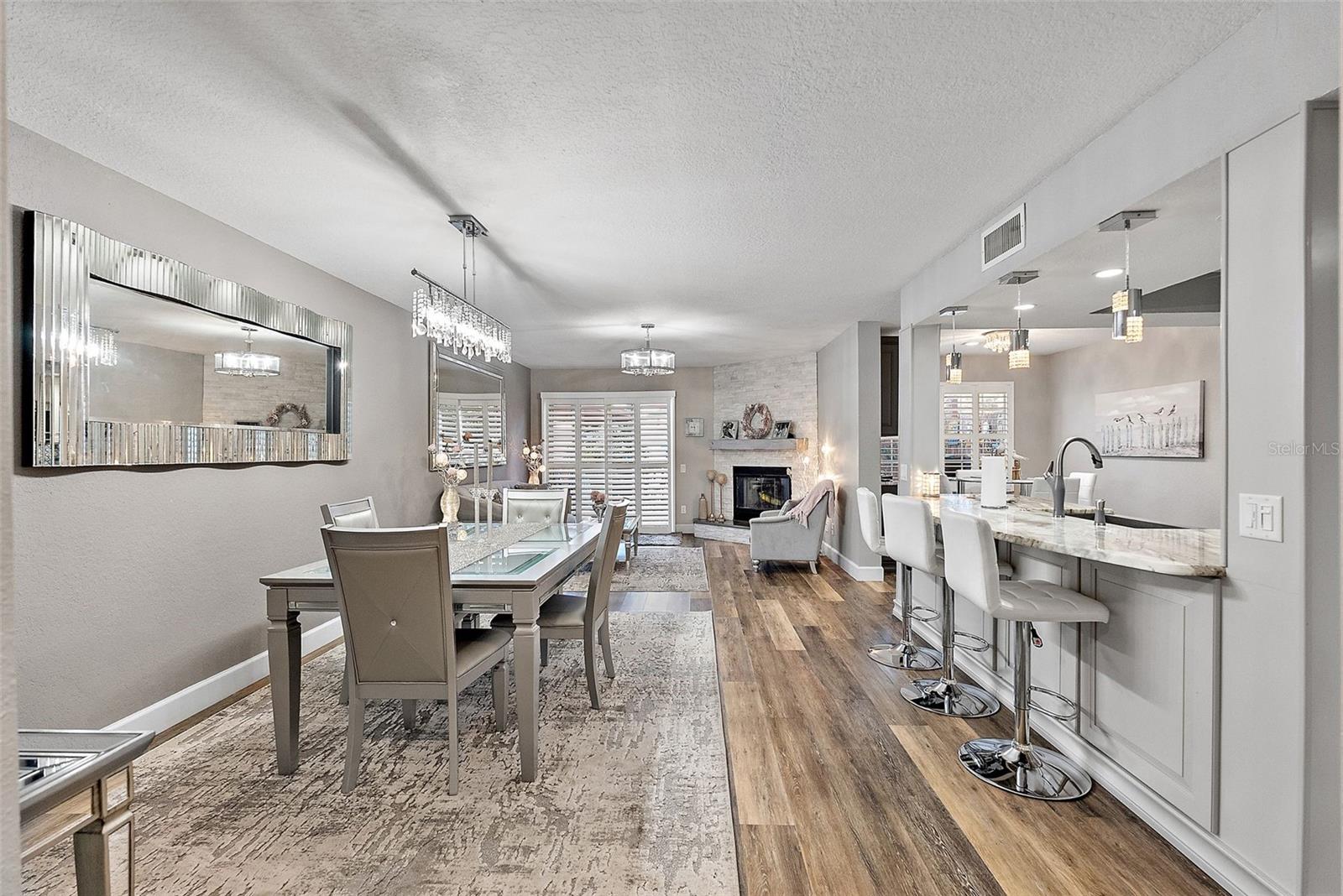 GLADES THE - Residential