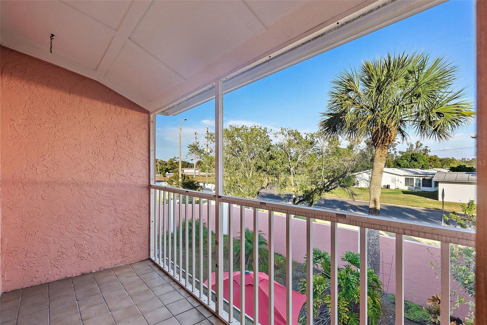 GLADES THE - Residential