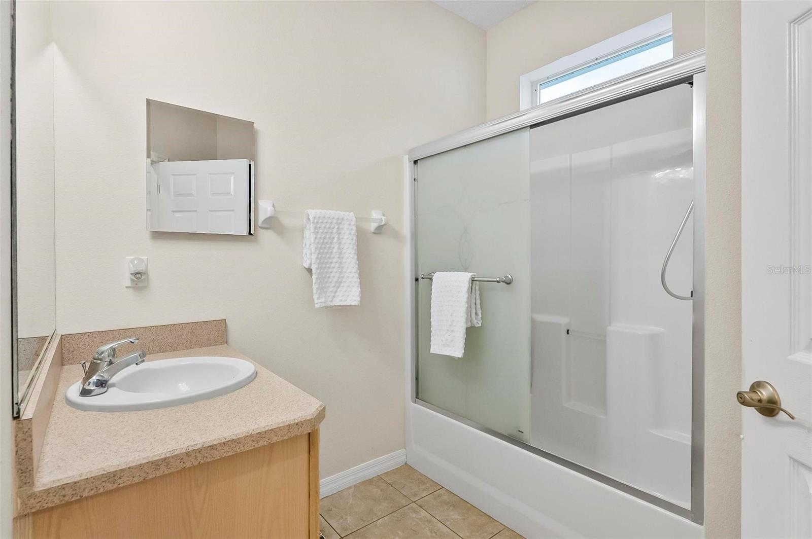 RIVERGATE - Residential