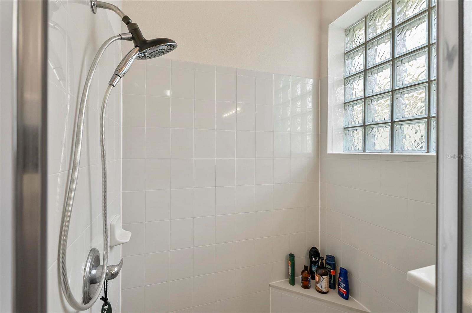 RIVERGATE - Residential