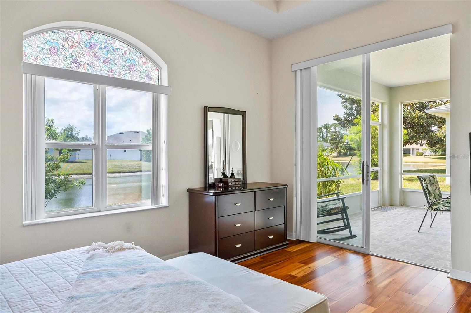 RIVERGATE - Residential