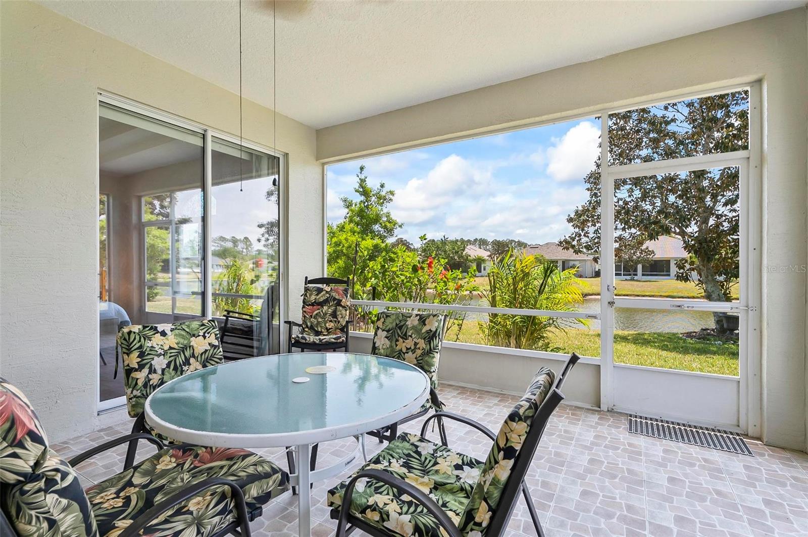 RIVERGATE - Residential