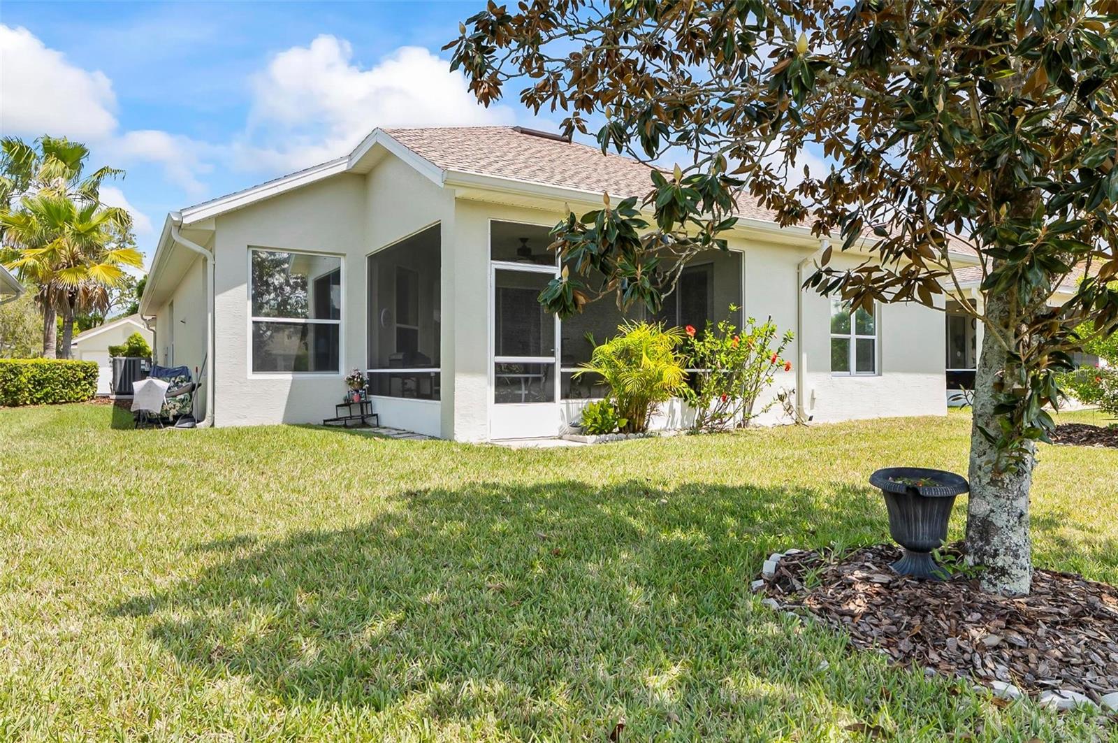 RIVERGATE - Residential