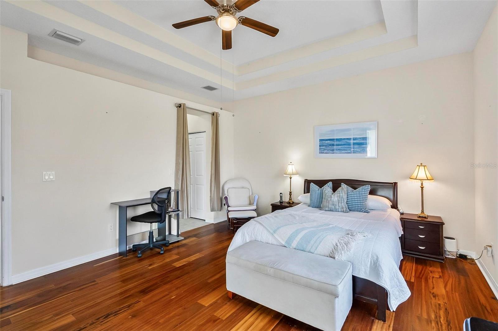 RIVERGATE - Residential