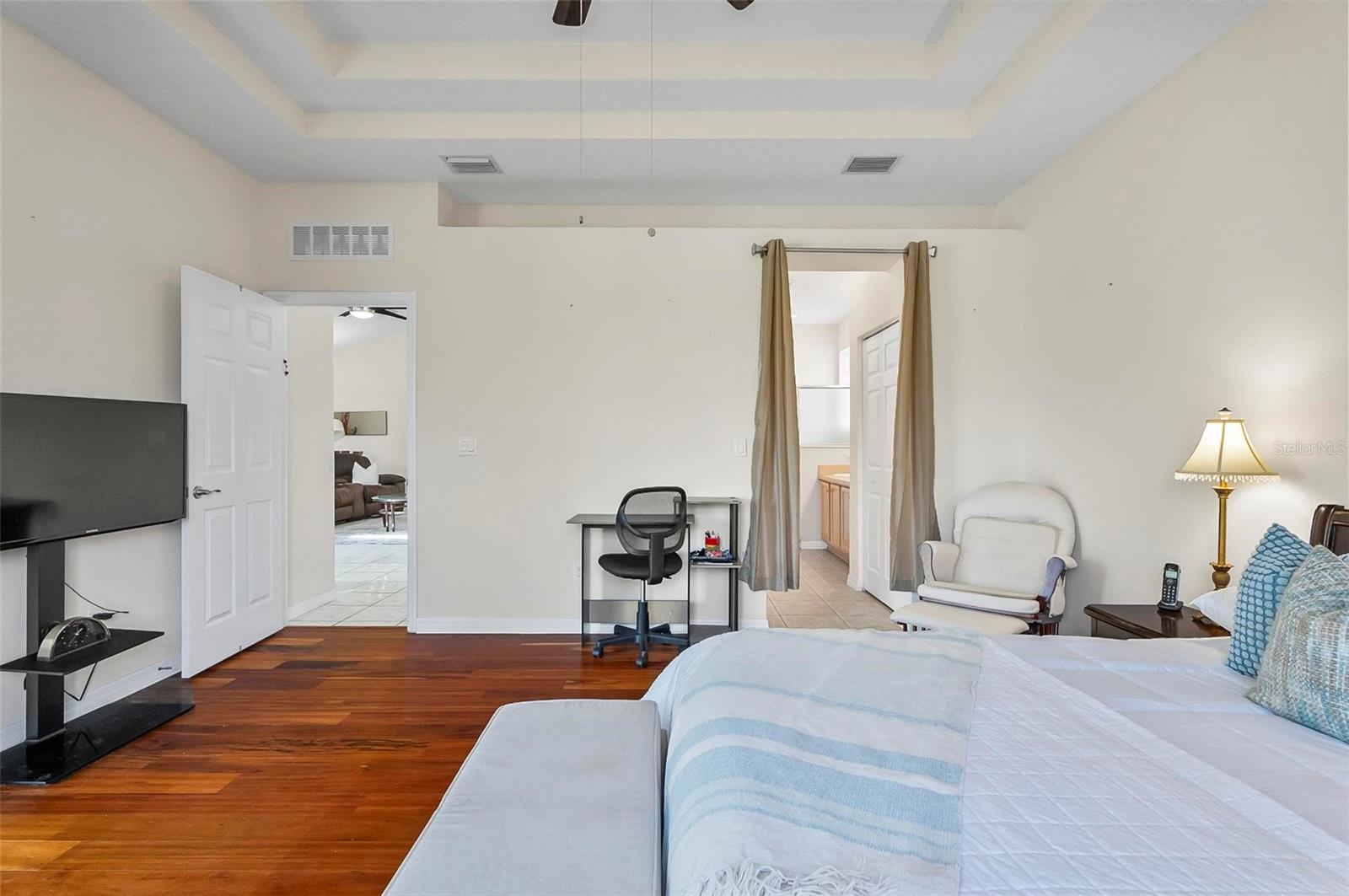 RIVERGATE - Residential