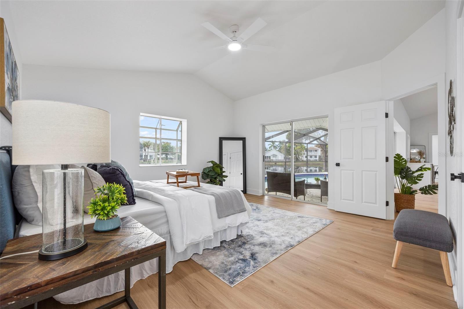 LAKEWOOD SHORES SUB - Residential