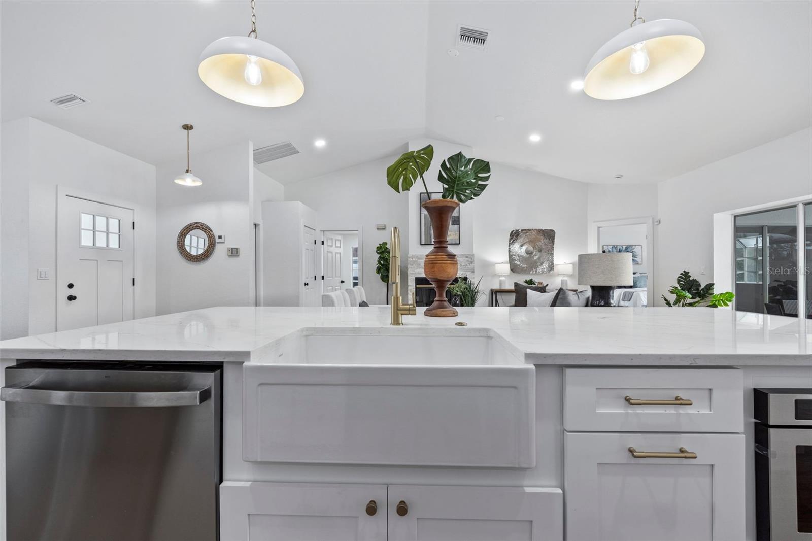 LAKEWOOD SHORES SUB - Residential