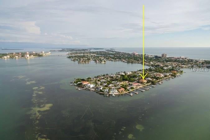 BOCA CIEGA ISLE - Residential