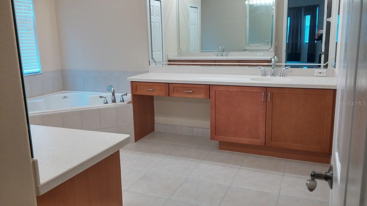 CLERMONT REGENCY HILLS PH 02 LT 59 PB 49 - Residential Lease