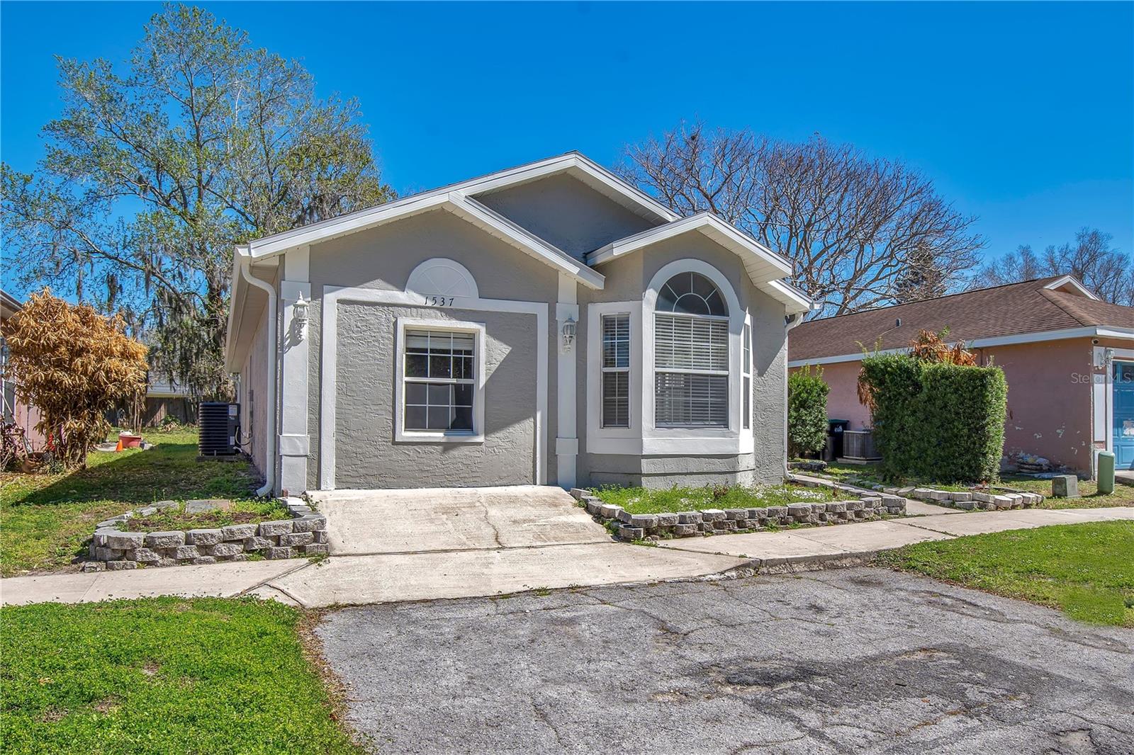 1537 RIVERS EDGE DRIVE