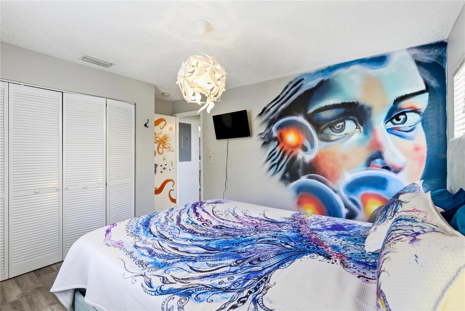 SARASOTA BEACH - Residential Income