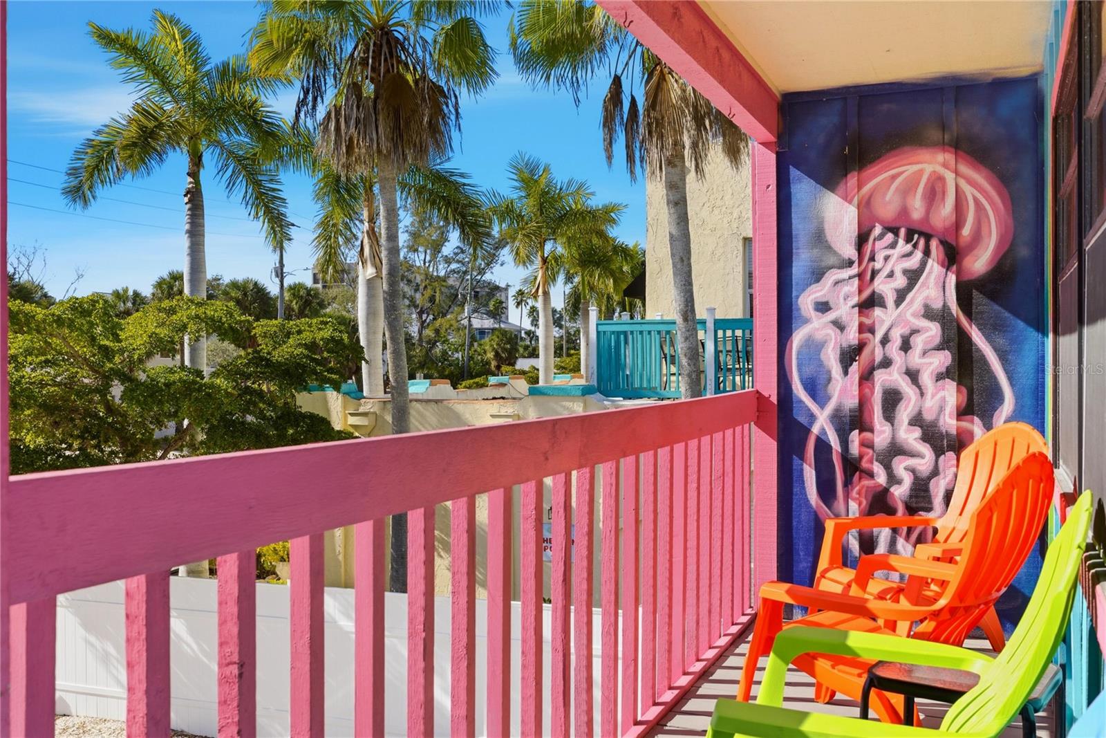 SARASOTA BEACH - Residential Income