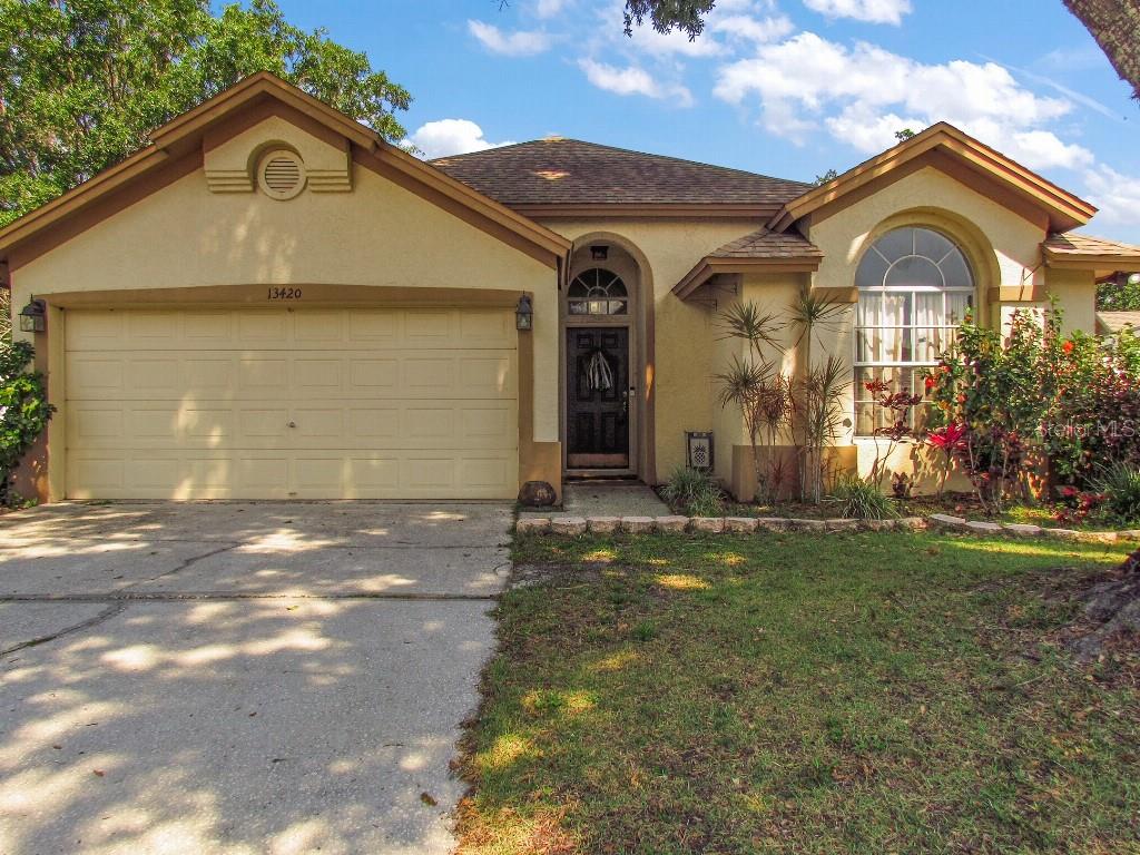 Welcome to 13420 Sunvale Place, a beautifully maintained home in the heart of Tampa’s sought-after Westchase area! This spacious 3-bedroom, 2-bathroom residence offers an ideal blend of comfort, style, and convenience. Nestled on a quiet street in a well-established neighborhood, this home features a bright open floor plan, high ceilings, and plenty of natural light throughout.
The updated kitchen boasts granite countertops, stainless steel appliances, and ample cabinet space, perfect for entertaining or everyday living. The primary suite includes a walk-in closet and a luxurious en-suite bathroom with dual vanities, a soaking tub, and a walk-in shower. Step outside to your private backyard oasis—ideal for relaxing or entertaining guests with new Vinyl Privacy Fence.
Additional highlights include:
Two-car garage
Low HOA fees
Zoned for top-rated schools- A++ Rated schools Deer Park Elem, Farnell Middle, Sickles High.
Conveniently located near shopping, dining, airport.