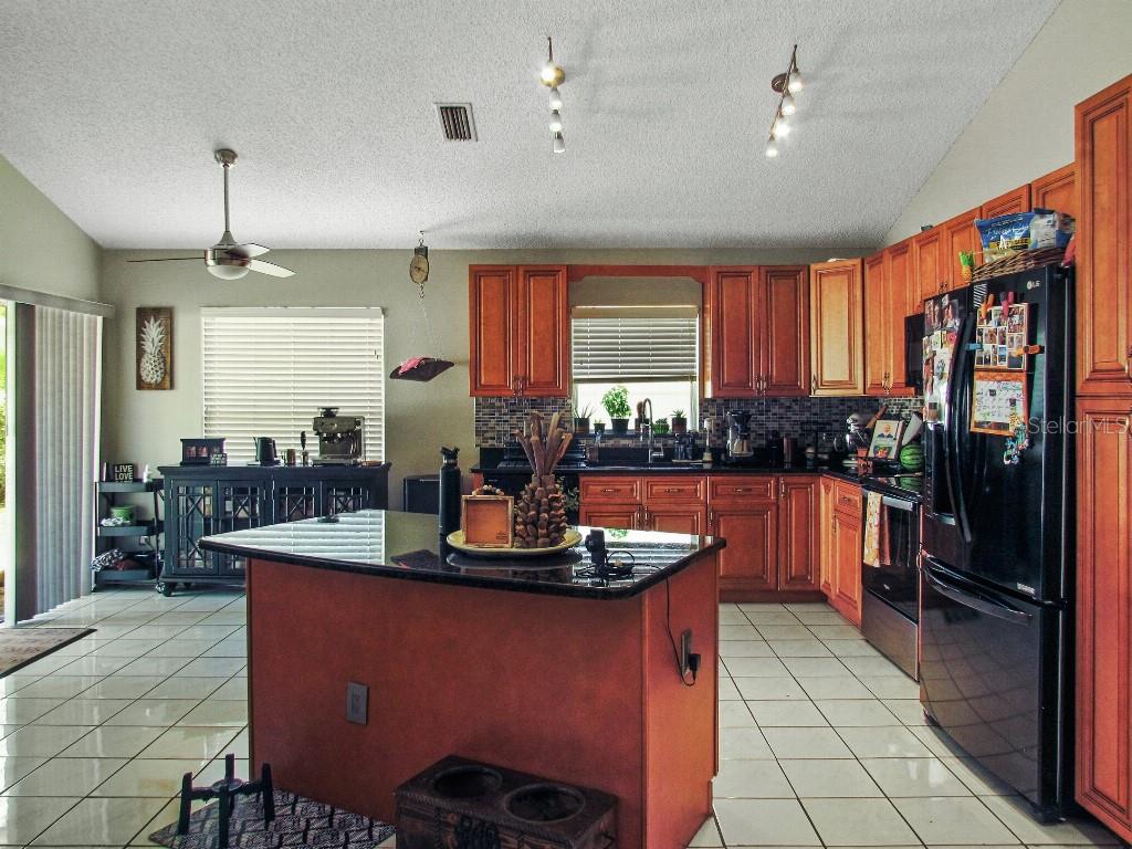 FAWN RIDGE VILLAGE 1 UN 3 - Residential