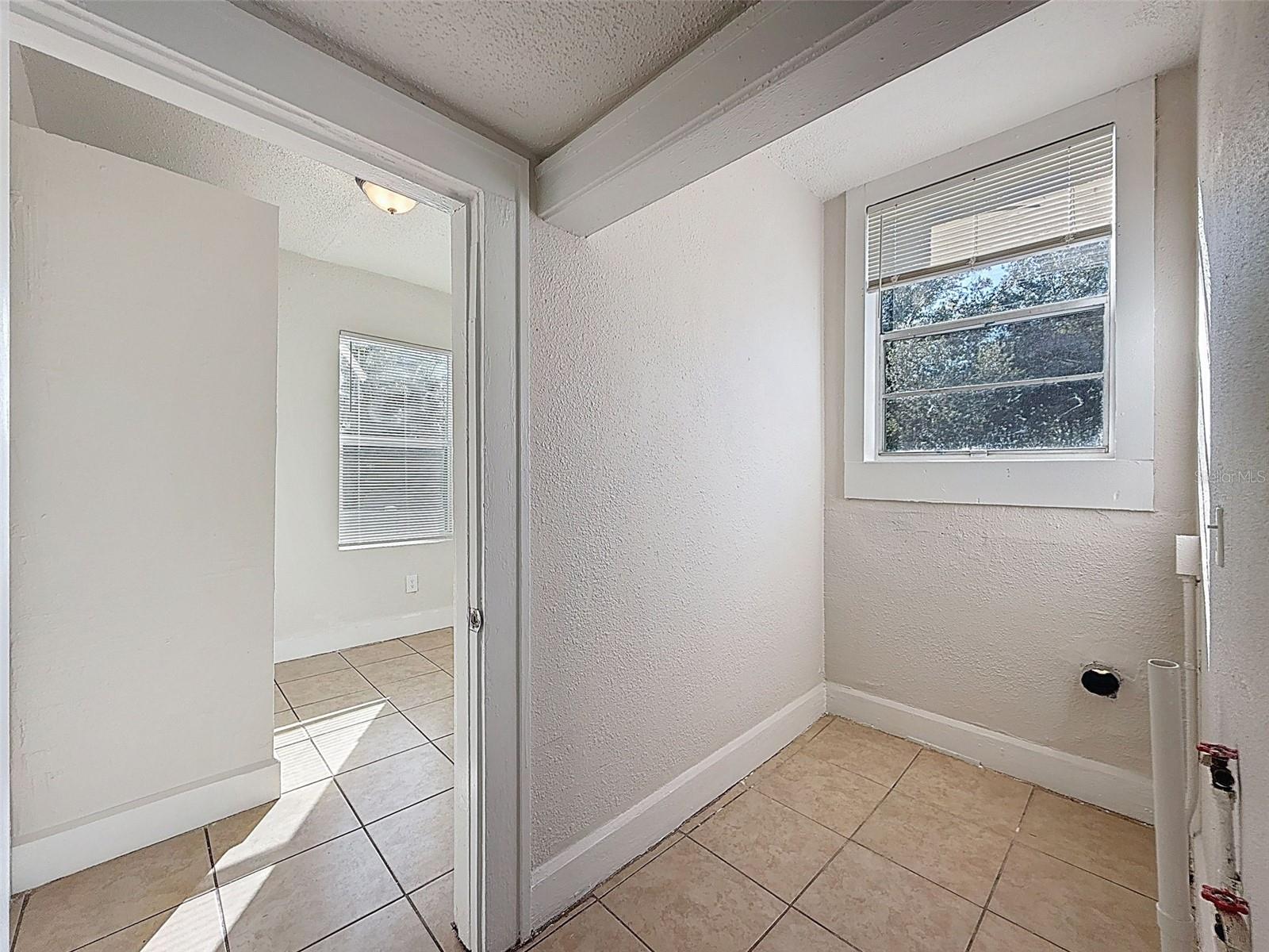 FRUITLAND HEIGHTS - Residential