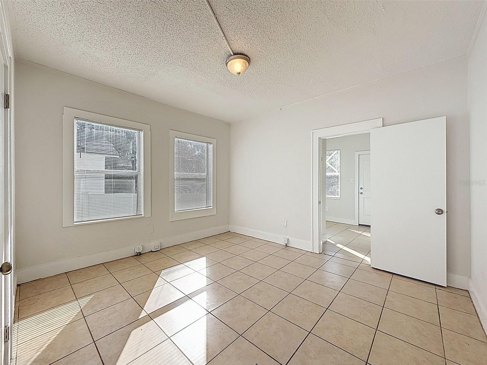 FRUITLAND HEIGHTS - Residential