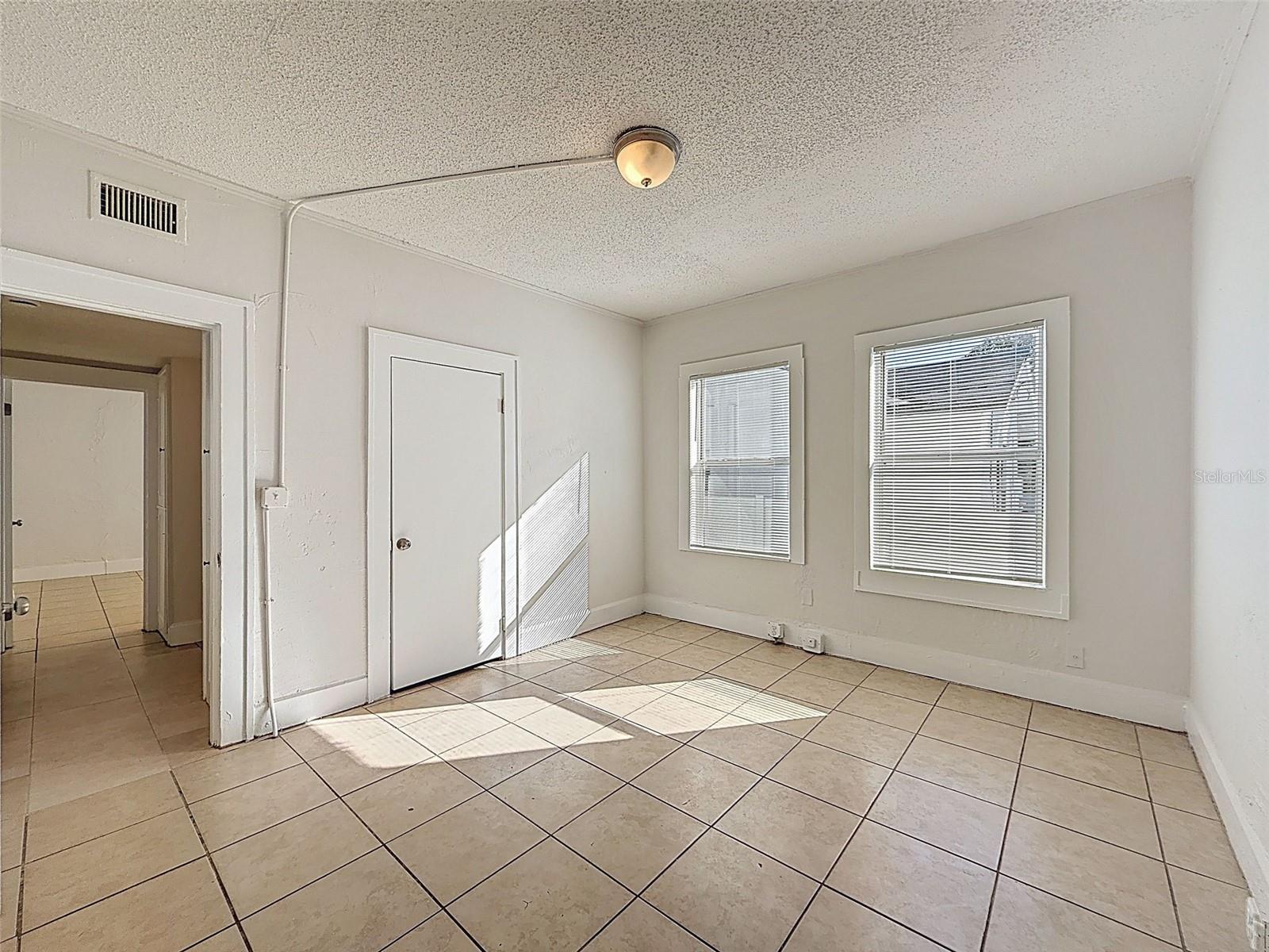 FRUITLAND HEIGHTS - Residential