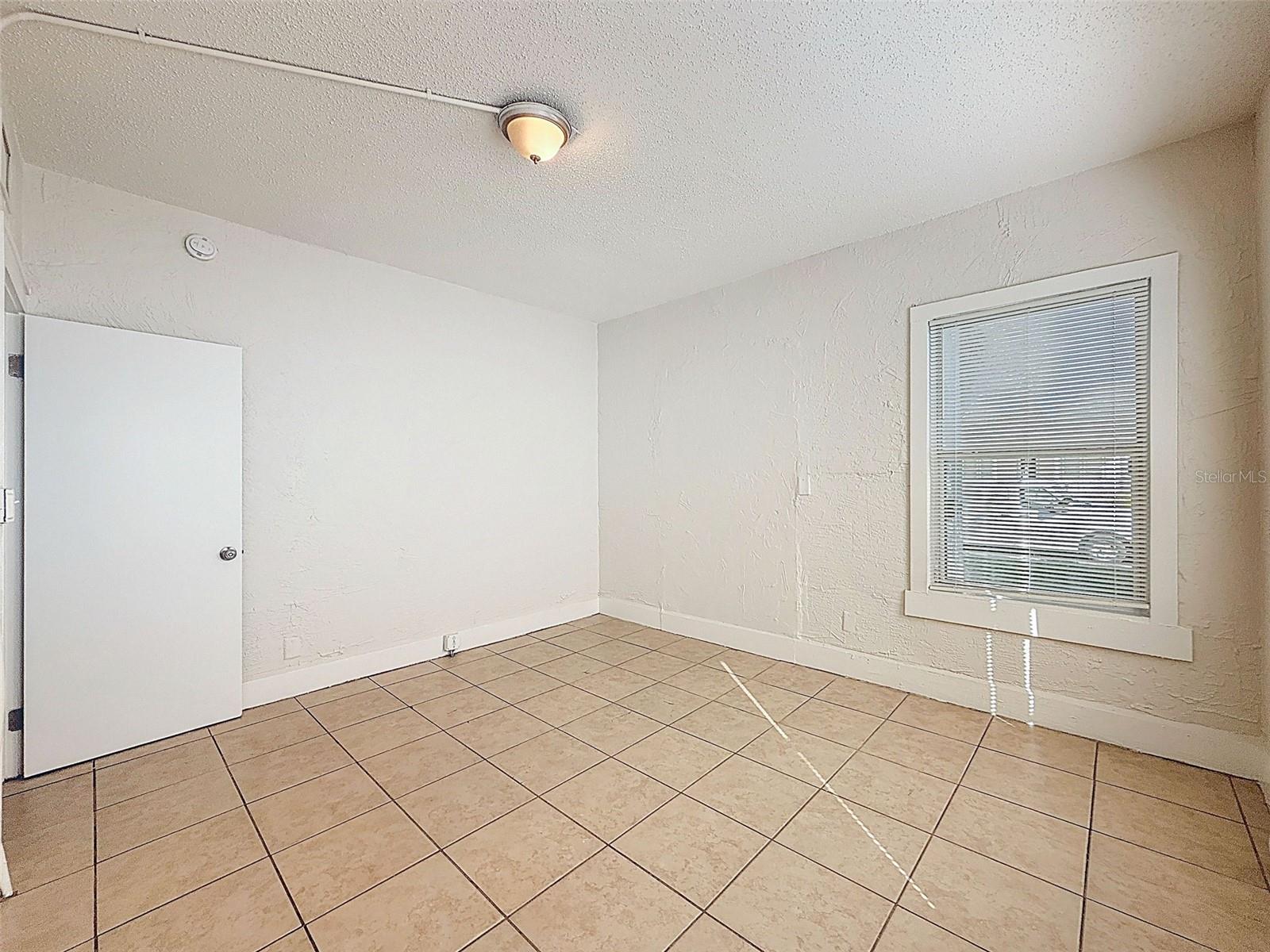 FRUITLAND HEIGHTS - Residential