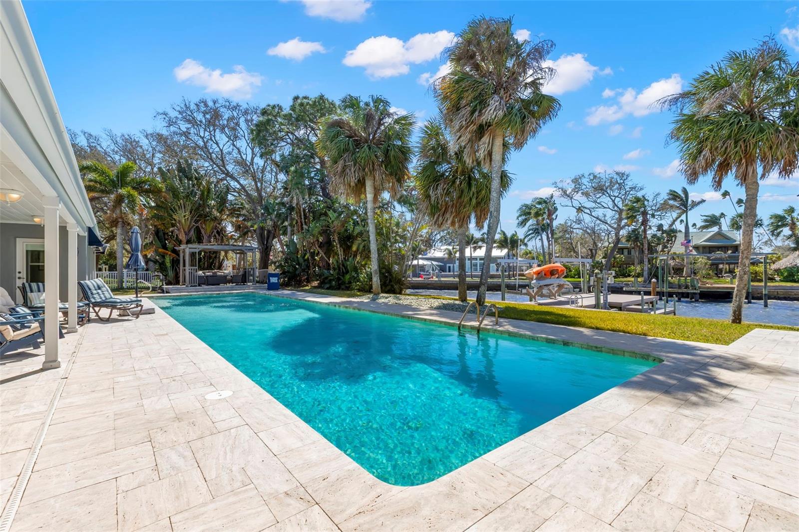 DUNEDIN SHORES SUB - Residential