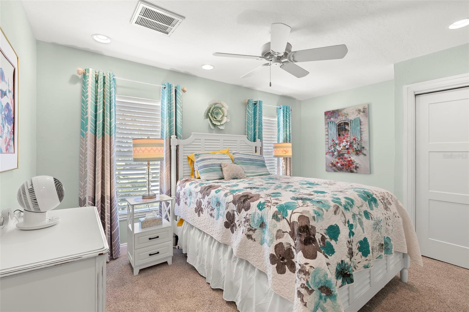 DUNEDIN SHORES SUB - Residential