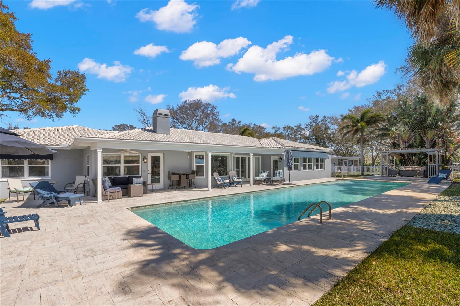 DUNEDIN SHORES SUB - Residential